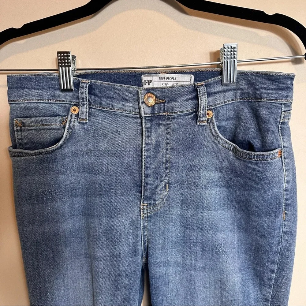Free People - Size Women 27 - Ripped Fray Hem Skinny Distressed blue Jeans Denim
